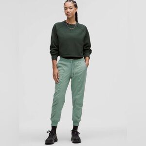 Nwt Lululemon Dance Studio Mid-Rise Lined Jogger 7/8 Length size 4